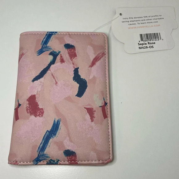 Ivory Ella Passport Holder - Picture 1 of 4